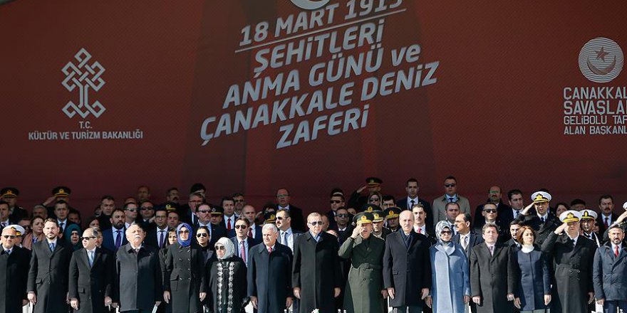Devlet erkanı Şehitler Abidesi'nde düzenlenen törene katıldı