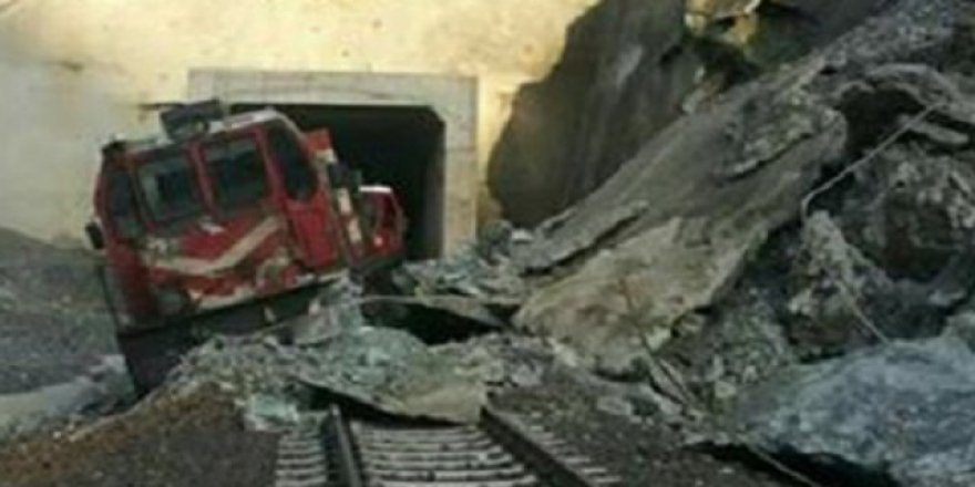 Elazığ’da tren raydan çıktı