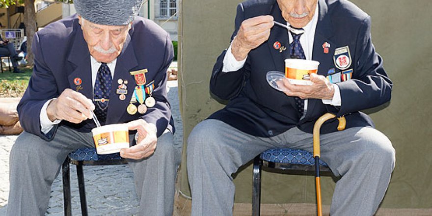 "Mehmetçik Menüsü" İzmirlilere Çanakkale Savaşı'nı hatırlattı