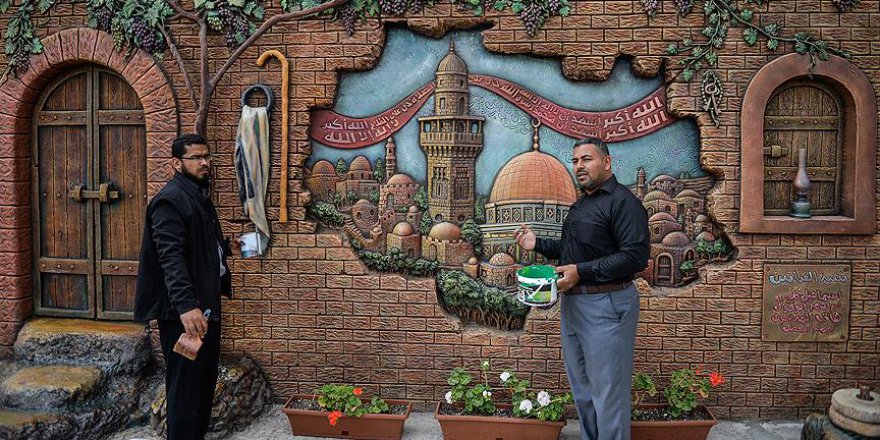 İsrail'in ezan yasağına 'rölyefli' tepki