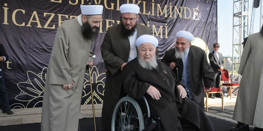 İsmailağa Vakfı referandum kararını açıkladı