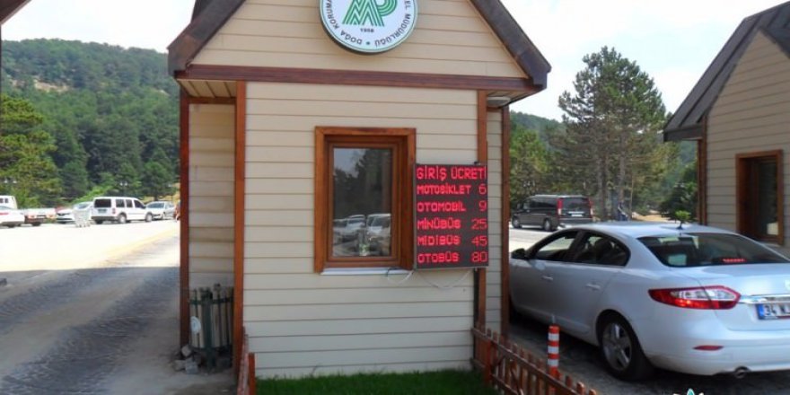 Milli parklara ziyaretçi akını