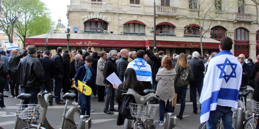 Fransa'da Filistin karşıtlarından AA muhabirine saldırı