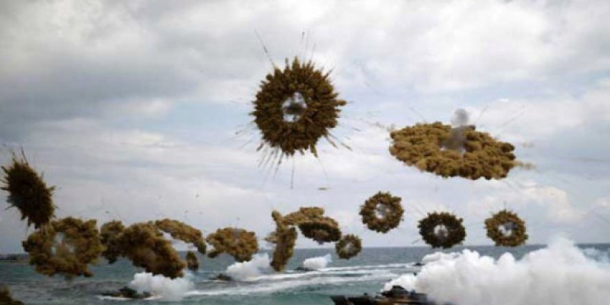 ABD Kuzey Kore'ye inat tatbikat yaptı