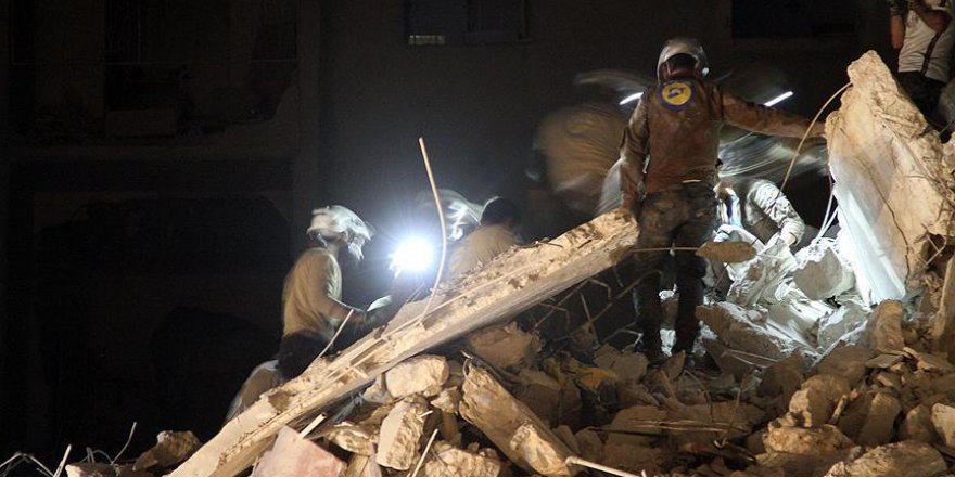 Suriye'de savaş uçakları hastaneyi vurdu