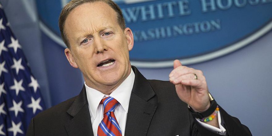 Spicer: Suriye'deki kimyasal saldırı kabul edilemez