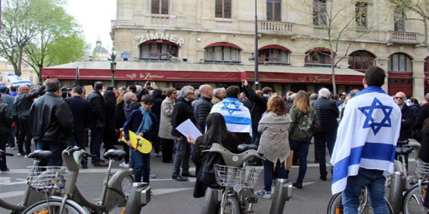 İsrail yanlısı grup AA muhabirine saldırdı