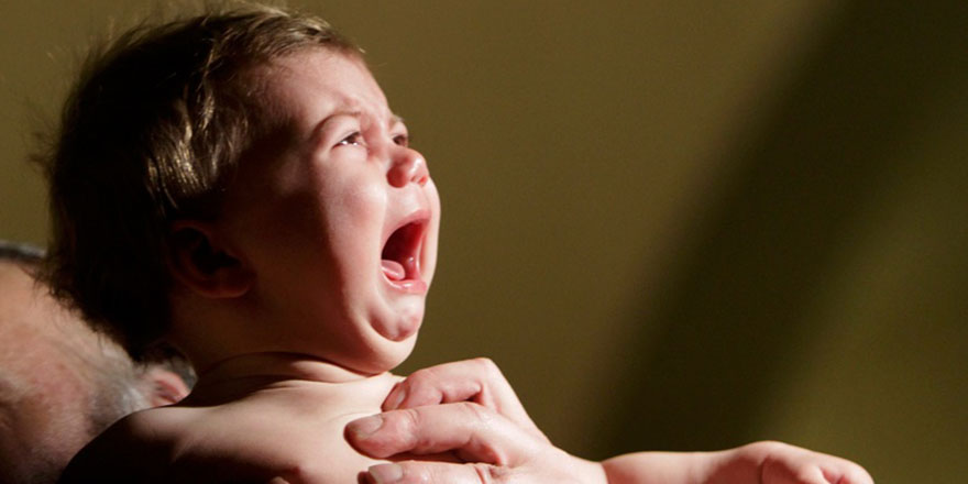 İngiliz bebekler daha çok ağlıyor