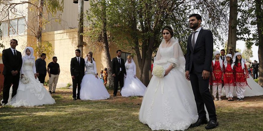 Türk Kızılayı'ndan Irak'ta evlenen sığınmacı çiftlere yardım