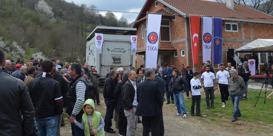 TİKA Kosova'da hayvancıları destekliyor