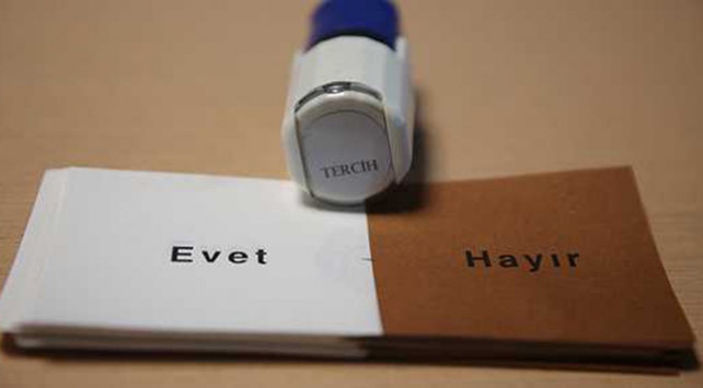 2017 Referandum Oy Kullanma İşlemi kaçta bitecek? Oy Kullanma Saatleri 2017