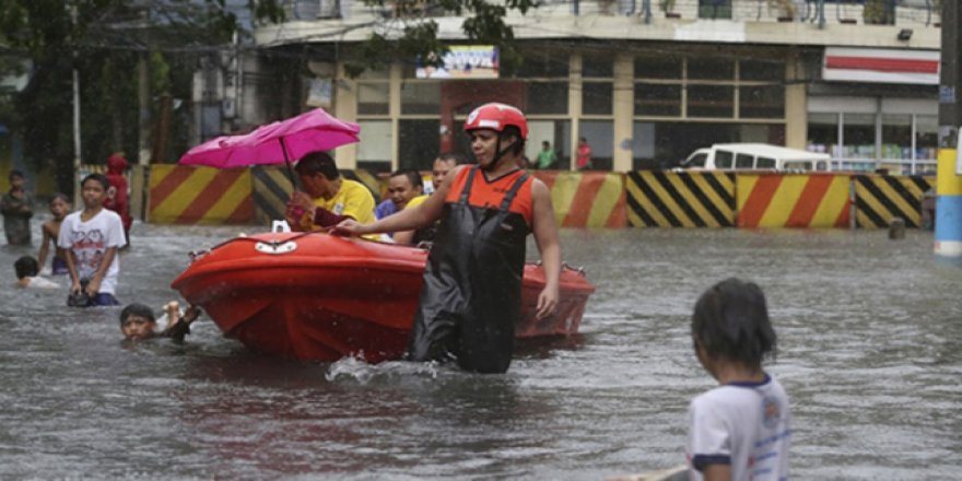 Filipinler'de sel felaketi: 10 ölü