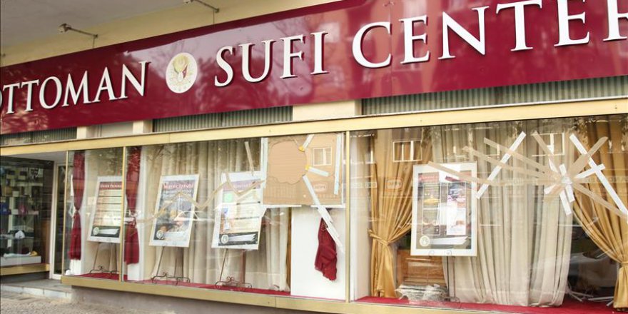 Berlin'deki Türk Derneği'nin camlarını kırdılar