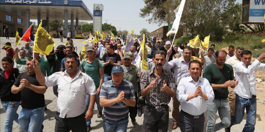 Batı Şeria'daki gösterilere müdahale