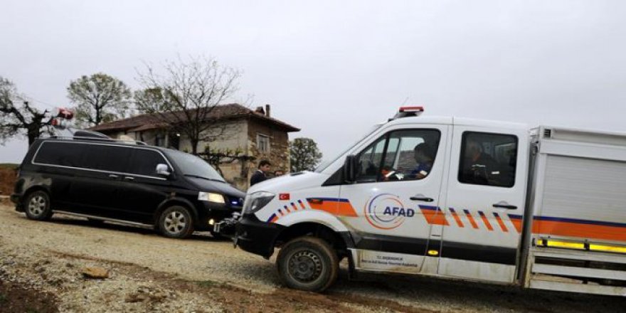 Depremden etkilenenler için çadır kuruluyor