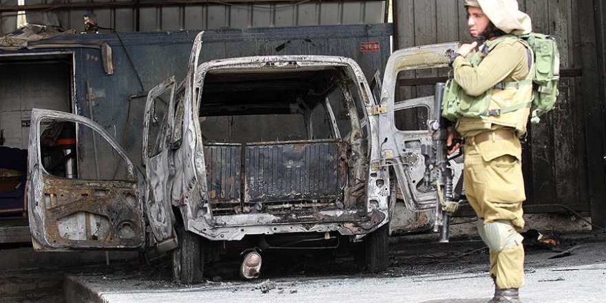 Yahudi yerleşimciler bir Filistinlinin aracını yaktı