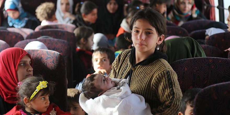 Musul'dan kaçan sivillerin sayısı 400 bine yükseldi