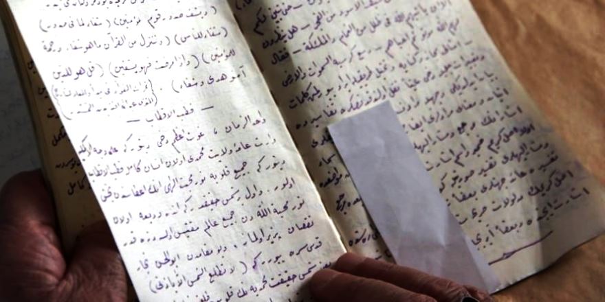 Isınmak için 200 yıllık kitabı yakacaklardı son anda farkettiler