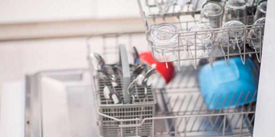 Plastik mutfak eşyalarını bulaşık makinesinde yıkamayın