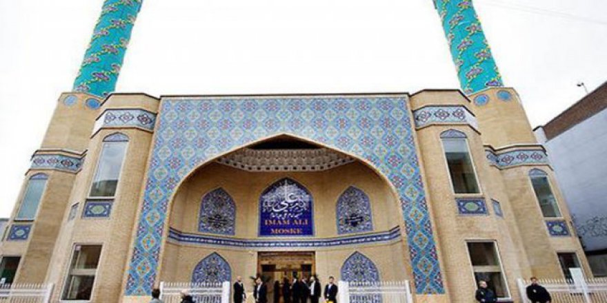 İsveç'te cami yandı