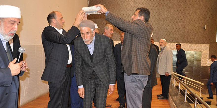 Kan davası Kur'an'ın altından geçerek bitti