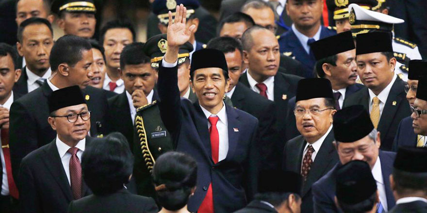 Endonezya Devlet Başkanı Widodo'dan 'başkenti değiştirelim' teklifi