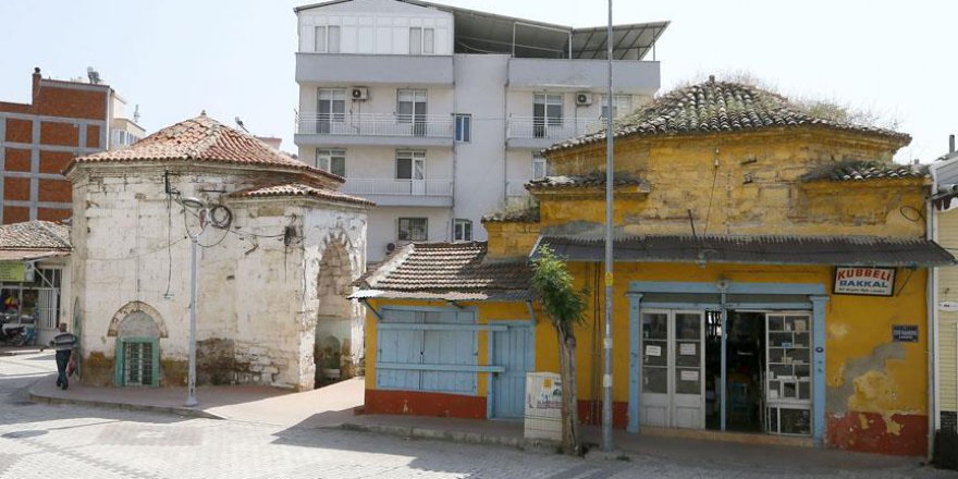 'Kubbeli Bakkal' tarihi yaşatıyor