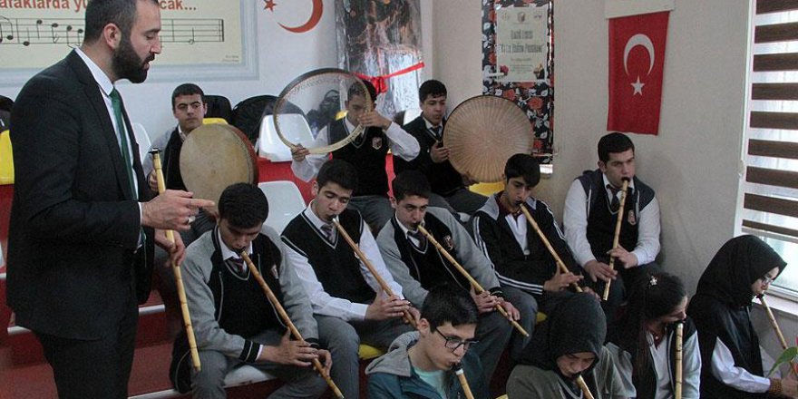 'Tasavvuf müziği korosu' ilgi görüyor