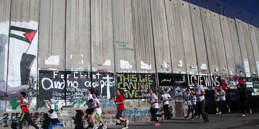 İsrail'den 25 Filistinli atlete yasak