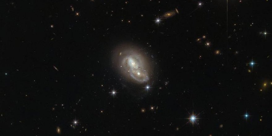 Sübhanallah: Saatte 2 milyon kilometre hızla giden iki galaksi keşfedildi