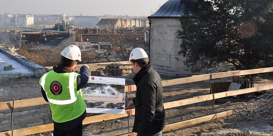 Gül Baba türbesi açılıyor