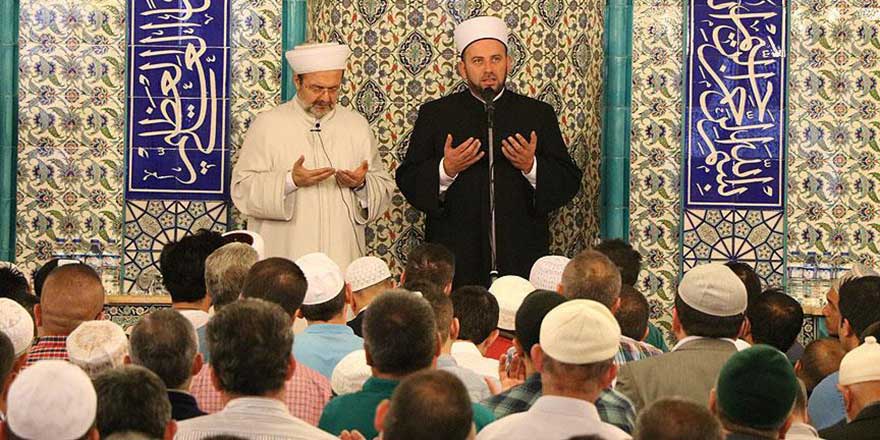 Kimse cep telefonuyla aklınızı ve ruhunuzu teslim almaya kalkmasın