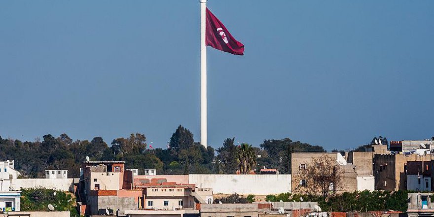 Tunus'ta olağanüstü hal bir ay daha uzatıldı
