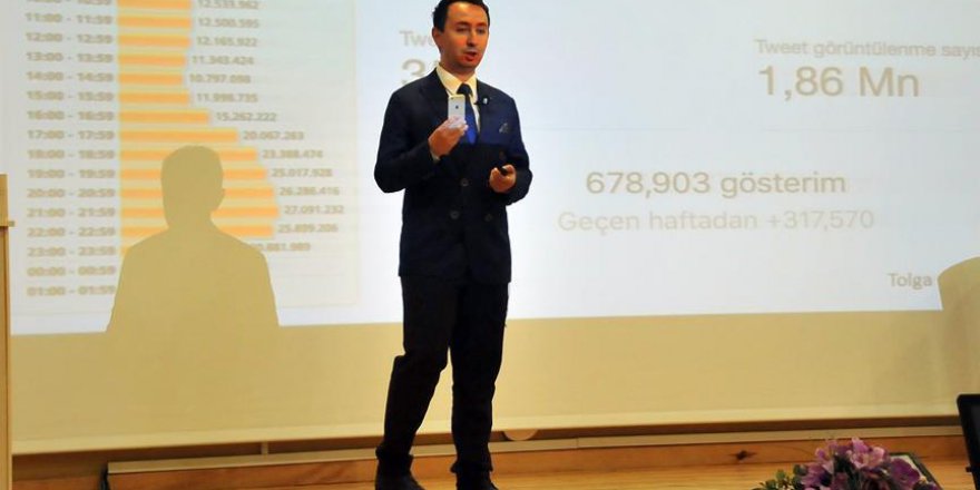 'Sağlık Bakanlığı sosyal medya ile haftada 4 milyon kişiye ulaşıyor'