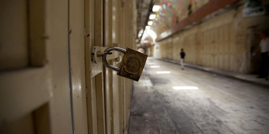 Filistinli mahkumlar açlık grevine son verdi