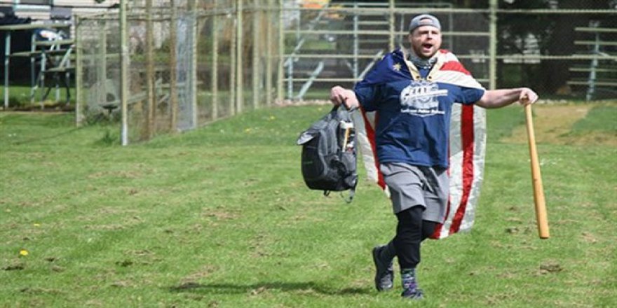 Önce Müslüman'a hakaret etti, sonra cinayet işledi