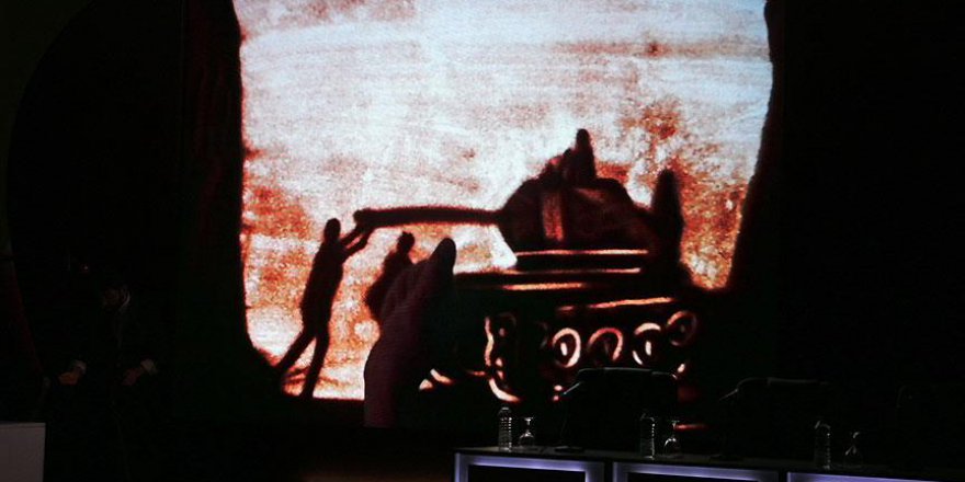 15 Temmuz'u kum tanecikleriyle anlatıyor