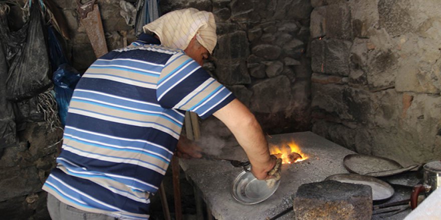 En zor orucu demir ustaları tutuyor