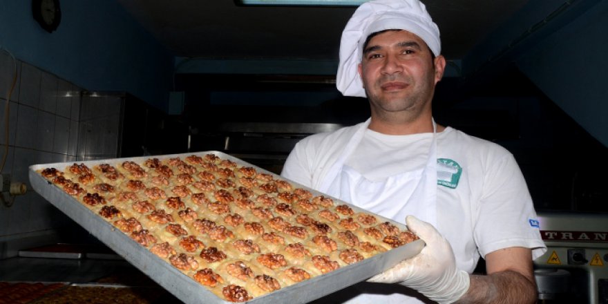 Ramazan tatlıcıların yüzünü güldürdü