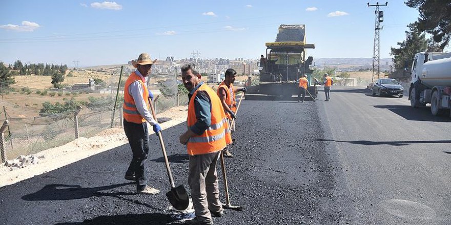 Asfalt işçilerin ramazan mesaisi