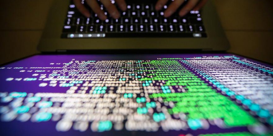 BAE'nin Washington büyükelçisine ait olduğu iddia edilen e-postalar yayınlandı