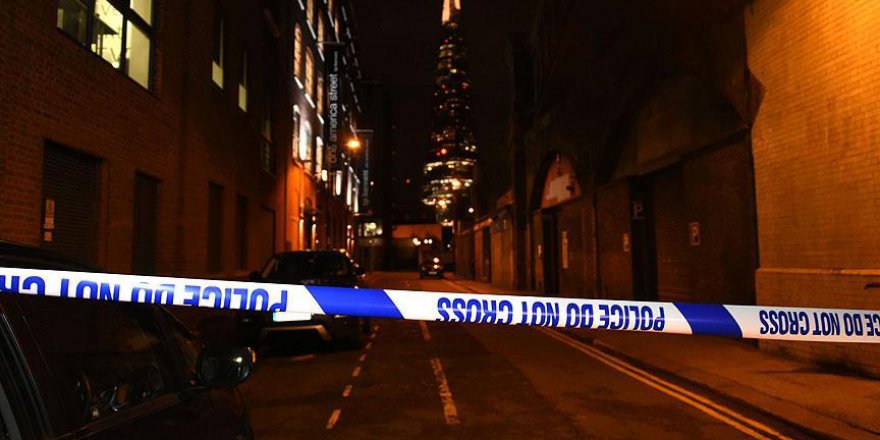 Londra'da terör saldırısıyla ilişkili adrese polis baskını