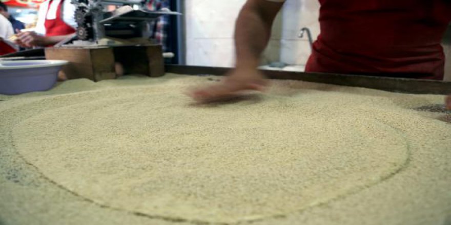 Hatay'ın ramazan tatlısı dört kuşaktır aynı dükkandan