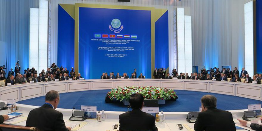 Pakistan ve Hindistan'ın ŞİÖ'ye tam üyeliği onaylandı