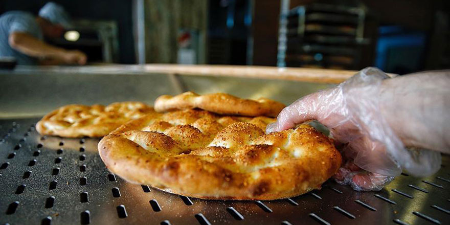 Ramazanda günde 3 milyondan fazla ekmek ve pide çöpe gidiyor