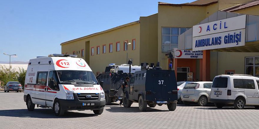 Hakkari'de terör saldırısı: 5 yaralı
