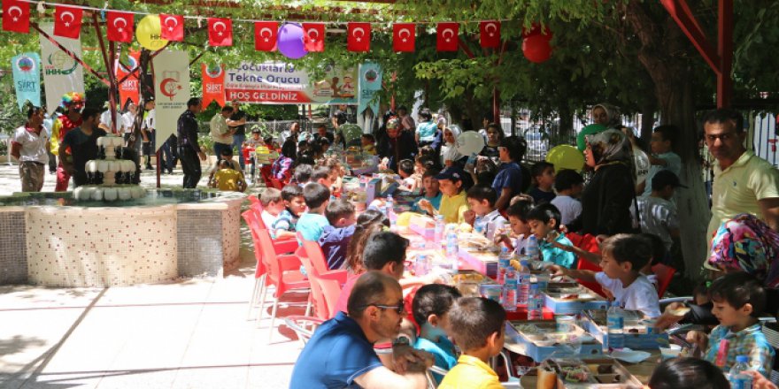 'Tekne orucu' tutan çocuklara özel iftar etkinliği