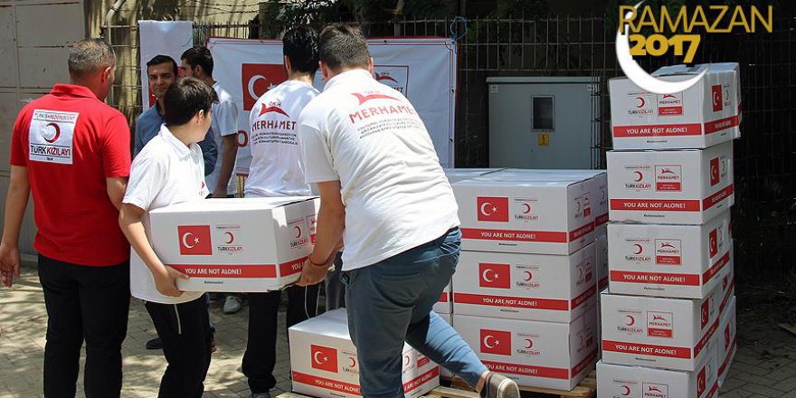Kızılay'dan Makedonya'da ramazan yardımı