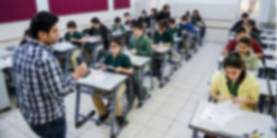 Müslüman öğrenci için noel şarkısı iptal oldu kilise kızdı