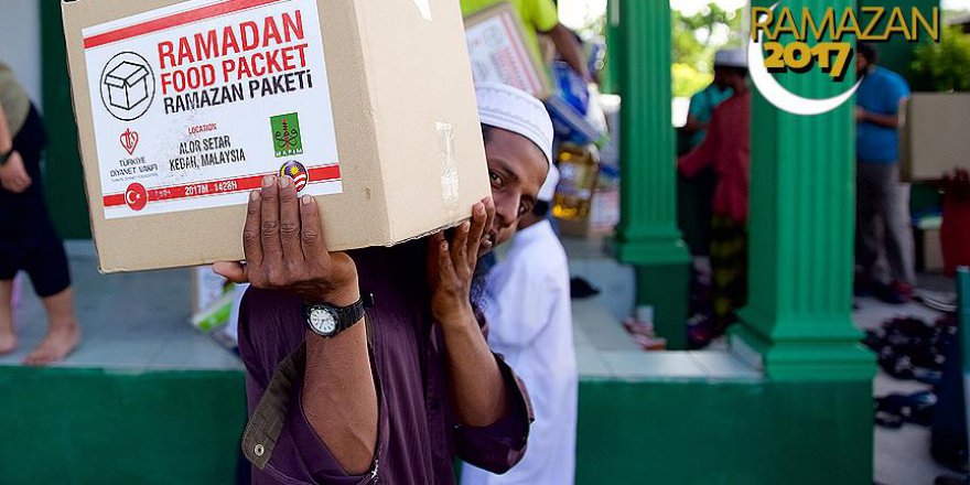 TDV'den Arakanlı Müslümanlara gıda yardımı